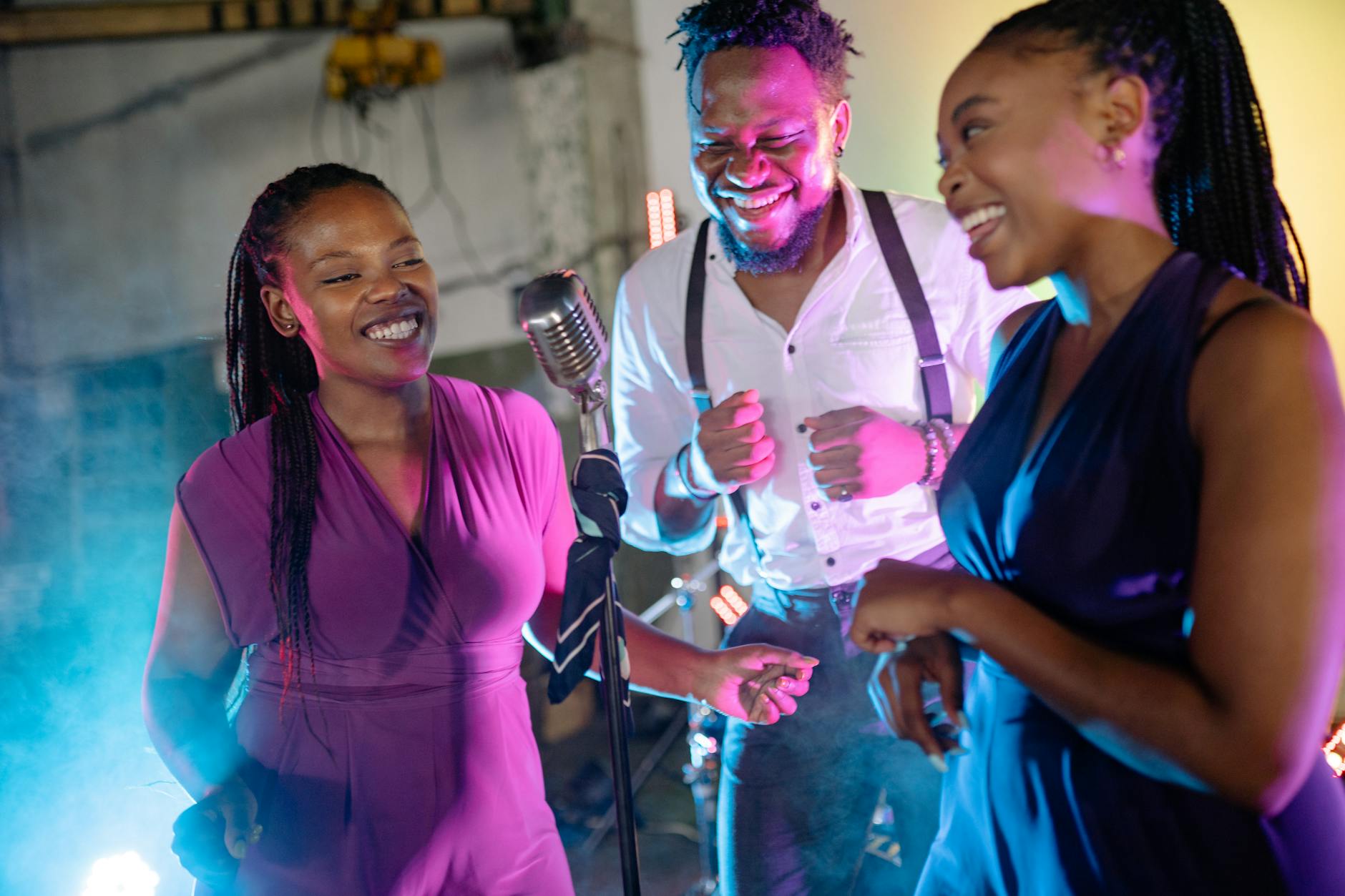 Students building confidence and friendships through dance at Soul Entertainment Art